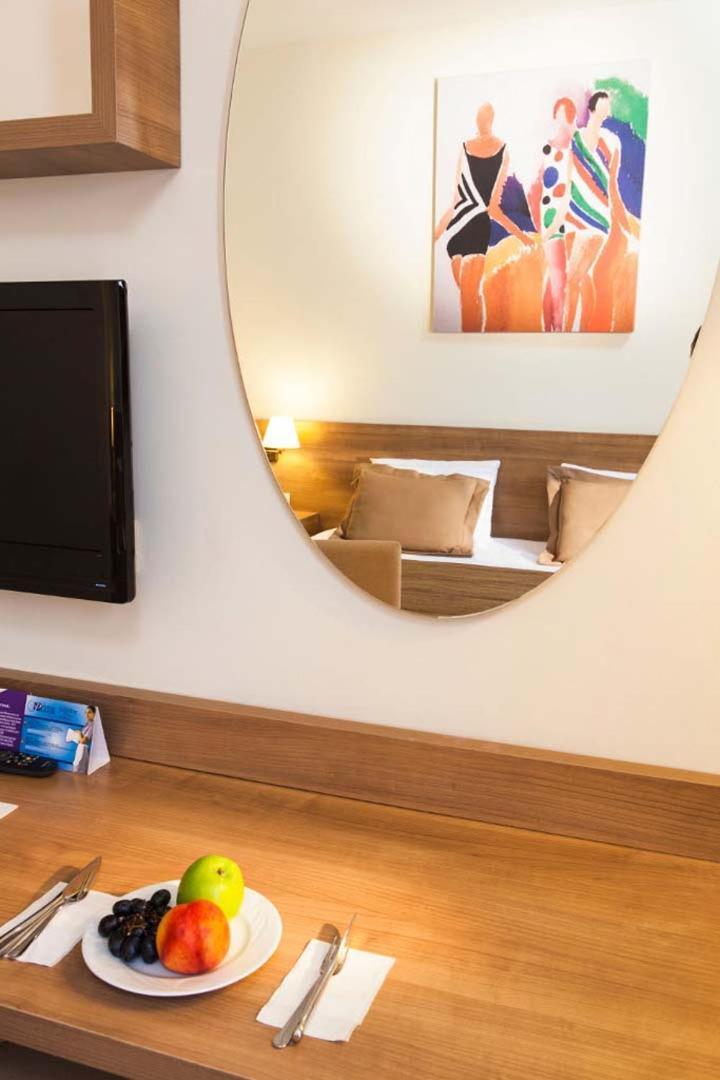 Hotel Dream Family Club Side