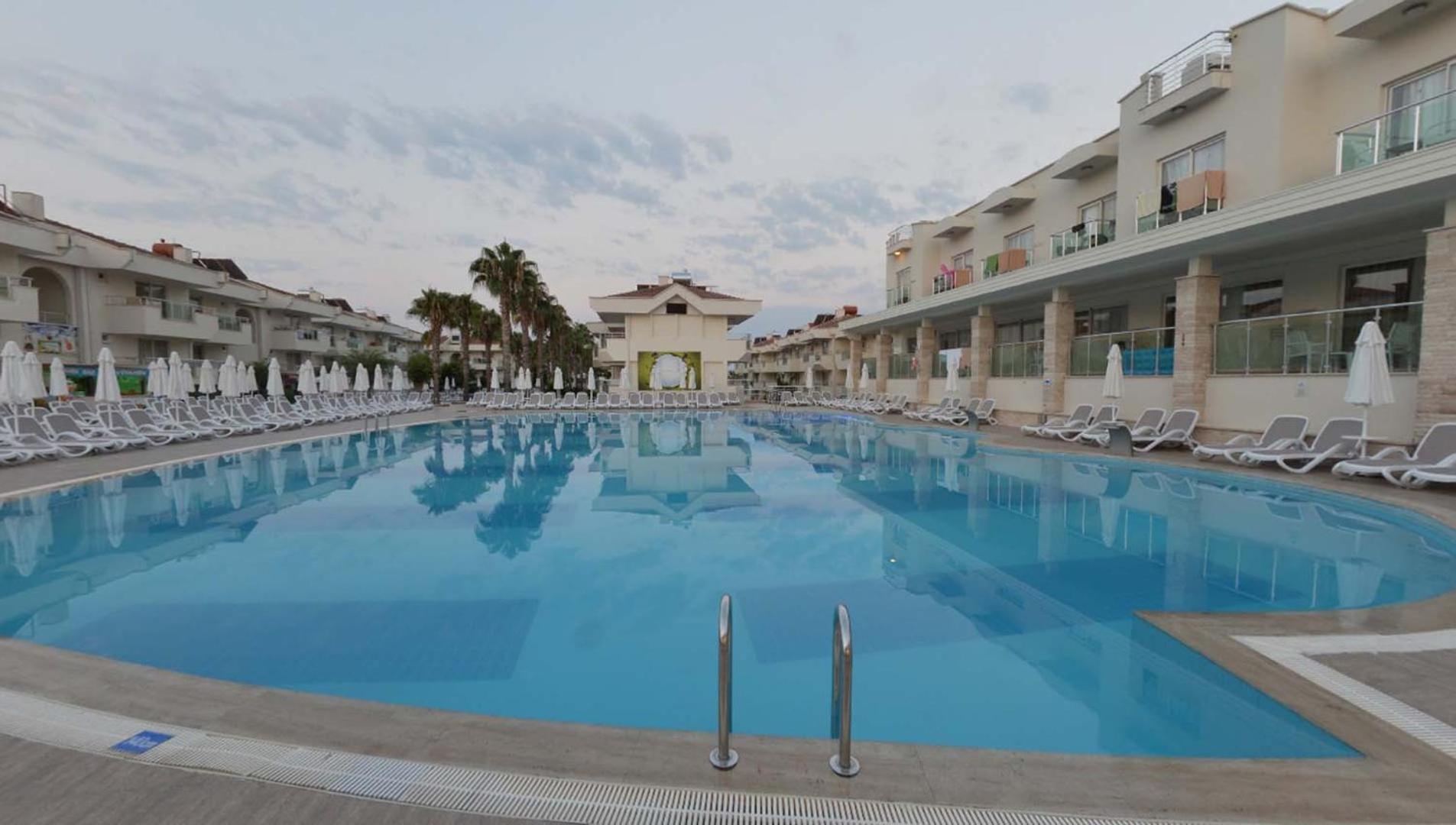 Dream Family Club Hotel 5*
