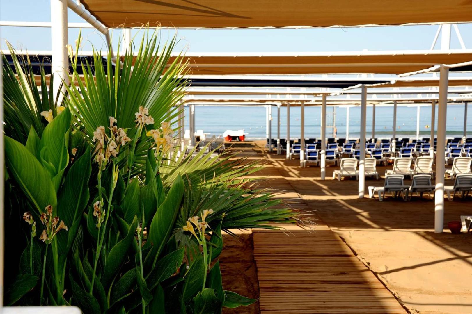 Dream Family Club Hotel Side